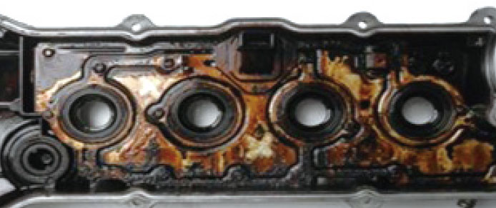 ヘッドカバー内側の洗浄効果フラッシング前