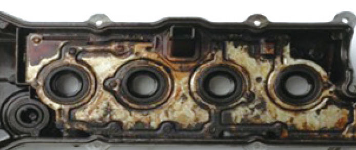 ヘッドカバー内側の洗浄効果フラッシング後